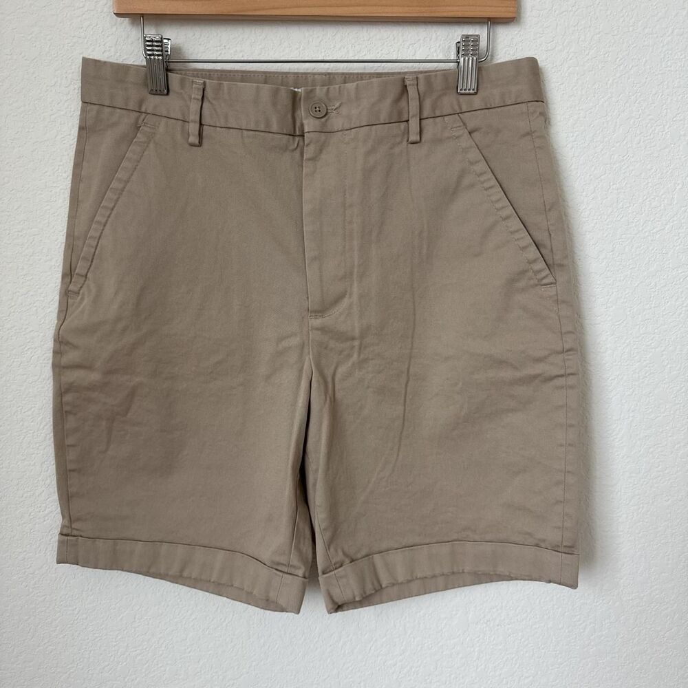 Casual Basic Men's Khakis Mid Rise Button/Zipper Closure by Zara,‎ size 31